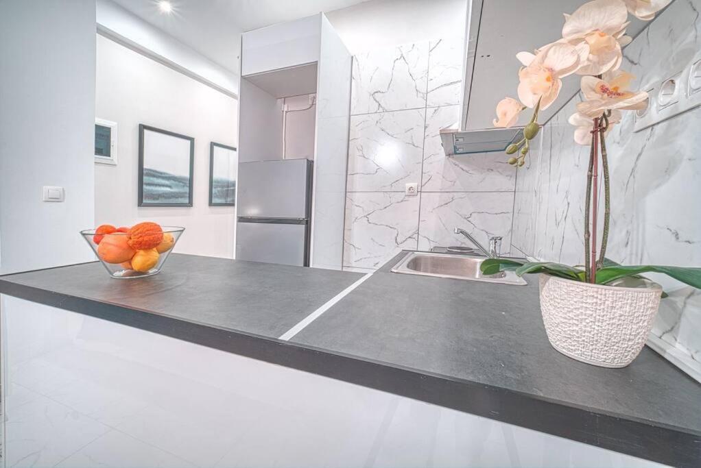 Εστία 10 Λεπτά Από Την Ακρόπολη Apartment เอเธนส์ ภายนอก รูปภาพ